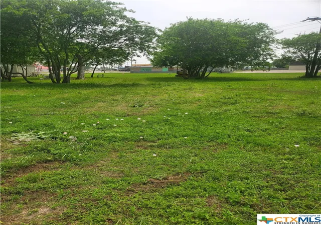 Photo 4 of Land for sale at 303-309 W Austin Ave, Seadrift, TX 77983 | MLS# 502550 | Listing updated on 2026-09-08
