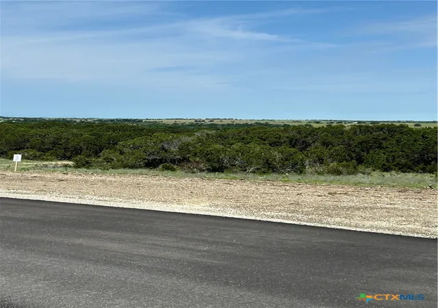 Photo 1 of Sale Pending at 117 Cedar Blf Loop, Gatesville, TX 76528 | MLS# 544146 | Listing updated on 2026-09-03