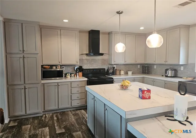 Photo 2 of Manufactured home for sale at 4950 County Road 110, Burnet, TX 78611 | MLS# 555933 | Listing updated on 2026-08-03