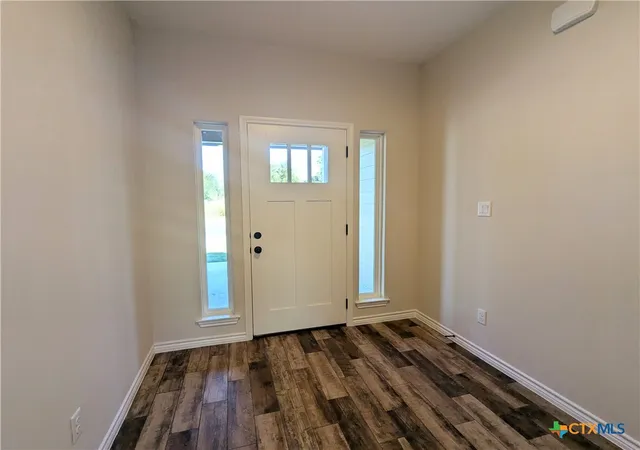 Photo 3 of Single family home for sale at 1714 E Ave G, Lampasas, TX 76550 | MLS# 558576 | Listing updated on 2026-09-09