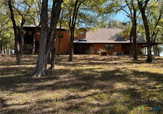 Photo 3 of House for sale at 295 Goetz Rd, Cameron, TX 76520 | MLS# 560740 | Listing updated on 2026-08-17