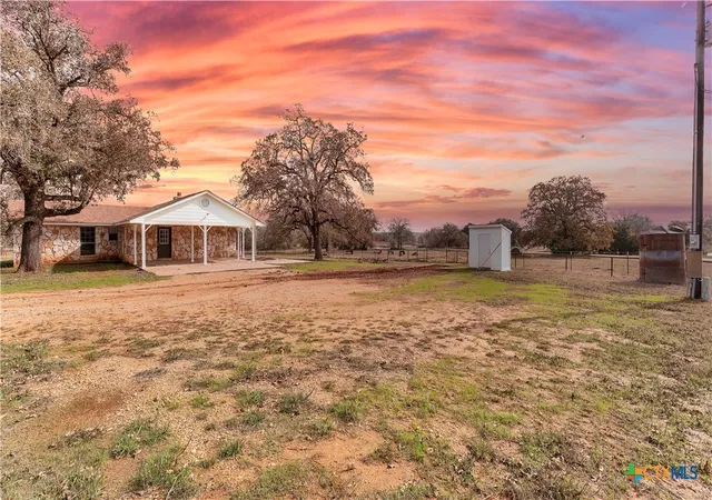 Photo 3 of Single family home for sale at 2569 County Rd 443, Waelder, TX 78959 | MLS# 564626 | Listing updated on 2026-08-17
