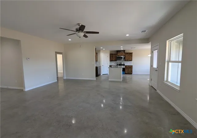 Photo 3 of Single family home for sale at 1023 Fieldstone Dr, Lampasas, TX 76550 | MLS# 567199 | Listing updated on 2026-09-09