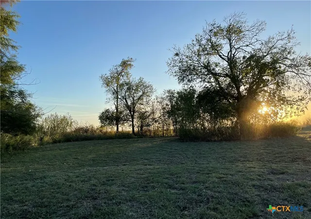 Photo 3 of Sale Pending at 346 Cr 352, Rosebud, TX 76661 | MLS# 571867 | Listing updated on 2026-09-24