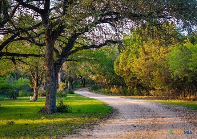 Photo 3 of Mansion for sale at 200 Elm Creek Rd, New Braunfels, TX 78132 | MLS# 575437 | Listing updated on 2026-08-28