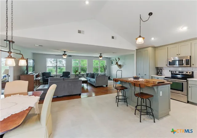 Photo 3 of Single family home for sale at 366 Arrow Hl, San Marcos, TX 78666 | MLS# 577905 | Listing updated on 2026-09-09