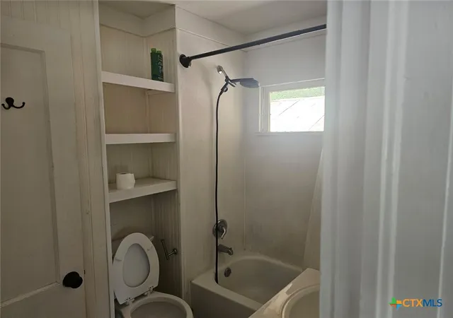 Photo 3 of Single family home for sale at 385 Comal Ave, New Braunfels, TX 78130 | MLS# 579058 | Listing updated on 2026-09-14