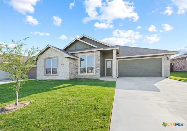 Photo 2 of Single family home for sale at 2528 Cowgirl Trl, Belton, TX 76513 | MLS# 579927 | Listing updated on 2026-09-09