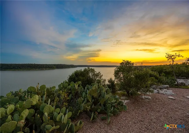 Photo 4 of Single family home for sale at 34 Spruce Dr, Belton, TX 76513 | MLS# 580330 | Listing updated on 2026-08-15