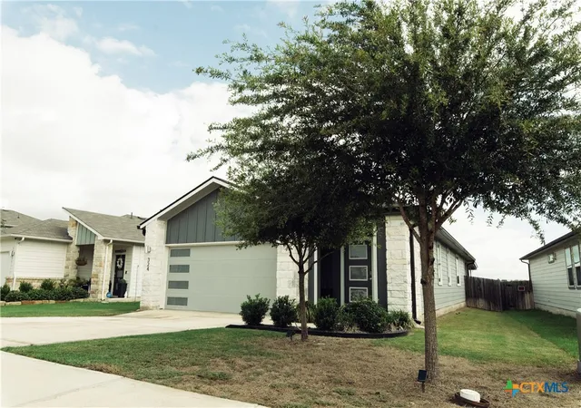 Photo 1 of Single family home for sale at 324 Millbrook Blvd, San Marcos, TX 78666 | MLS# 585720 | Listing updated on 2026-09-01