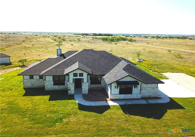 Photo 2 of Single family home for sale at 490 County Rd 56, Copperas Cove, TX 76522 | MLS# 585871 | Listing updated on 2026-08-25