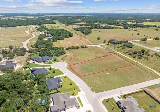 Photo 1 of Sale Pending at 1450 Stone Russell Dr, Salado, TX 76571 | MLS# 587990 | Listing updated on 2026-09-21