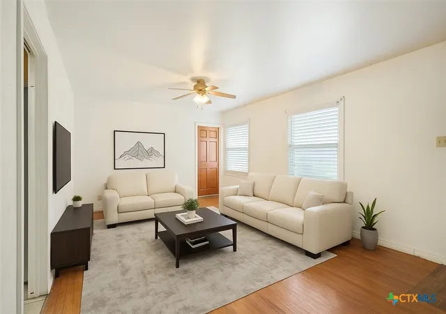 Photo 4 of Single family home for sale at 205 W Walker Ave, Temple, TX 76501 | MLS# 588378 | Listing updated on 2026-09-02