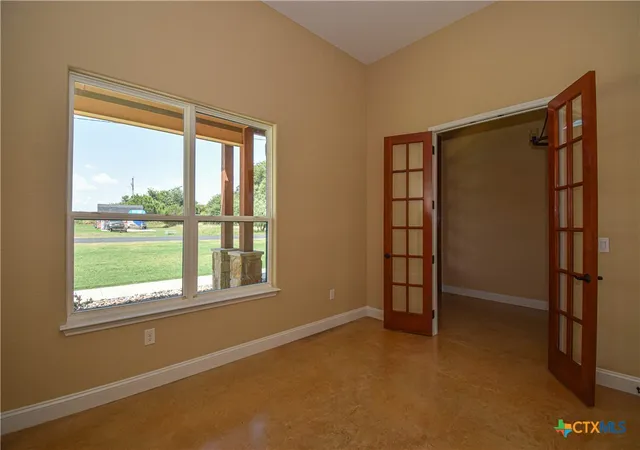 Photo 3 of Sale Pending at 2178 Southbend Rd, Salado, TX 76571 | MLS# 588972 | Listing updated on 2026-09-09