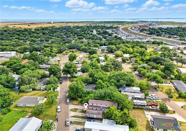 Photo 3 of House for sale at 206 Cheeves Ave, Port Lavaca, TX 77979 | MLS# 589041 | Listing updated on 2026-08-04