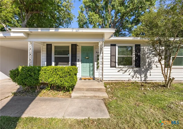 Photo 2 of Single family home for sale at 13 N 41st Street, Temple, TX 76504 | MLS# 589656 | Listing updated on 2026-08-21