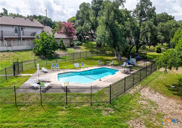 Photo 17 of Condo for sale at 8 Oak Villa Rd, Canyon Lake, TX 78133 | MLS# 588589 | Listing updated on 2026-09-10