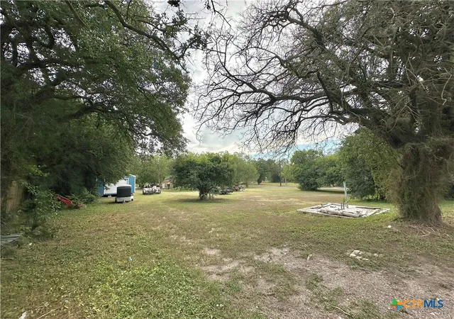 Photo 4 of Land for sale at 400 W Church St, Victoria, TX 77901 | MLS# 590131 | Listing updated on 2026-09-04