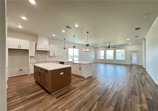Photo 3 of Single family home for sale at 5434 Espiritu Santo, Belton, TX 76513 | MLS# 590614 | Listing updated on 2026-09-16