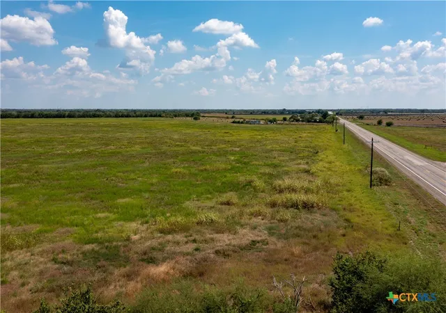 Photo 3 of Land for sale at Tbd Refugio Hwy, Victoria, TX 77905 | MLS# 590692 | Listing updated on 2026-08-20