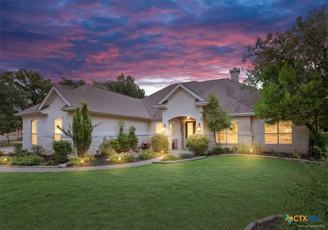 Photo 1 of Sale Pending at 521 Buena Vista Dr, Georgetown, TX 78633 | MLS# 591385 | Listing updated on 2026-08-31