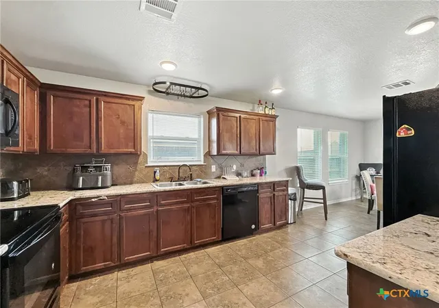 Photo 3 of Single family home for sale at 2701 Settlement Rd, Copperas Cove, TX 76522 | MLS# 591429 | Listing updated on 2026-09-01
