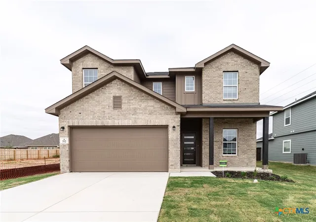 Photo 1 of Single family home for sale at 312 Ivy Rds, Seguin, TX 78155 | MLS# 592297 | Listing updated on 2026-08-27