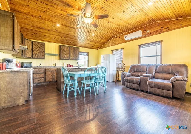 Photo 2 of Single family home for sale at 1172 Guadalupe River Dr, Tivoli, TX 77990 | MLS# 592639 | Listing updated on 2026-09-03