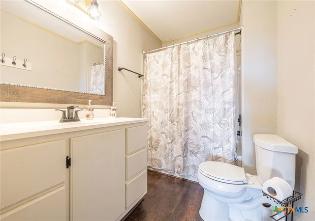 Photo 3 of Single family home for sale at 1172 Guadalupe River Dr, Tivoli, TX 77990 | MLS# 592639 | Listing updated on 2026-09-03