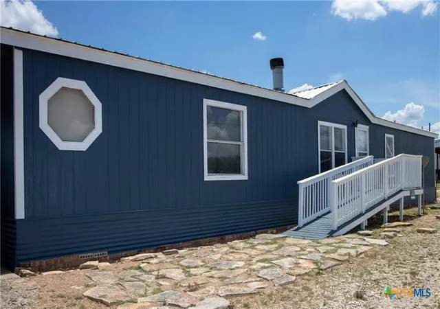 Photo 1 of Manufactured home for sale at 306 Scarlet Oak Dr, Killeen, TX 76542 | MLS# 592489 | Listing updated on 2026-09-02
