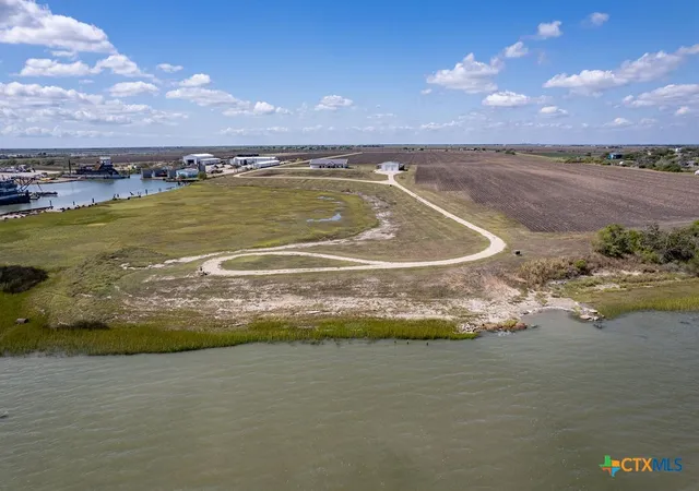 Photo 3 of Single family home for sale at 55 State Hwy 316, Port Lavaca, TX 77979 | MLS# 593315 | Listing updated on 2026-08-03