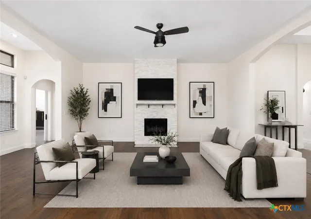 Photo 3 of Single family home for sale at 212 Ferryboat Ln, New Braunfels, TX 78130 | MLS# 593401 | Listing updated on 2026-09-08