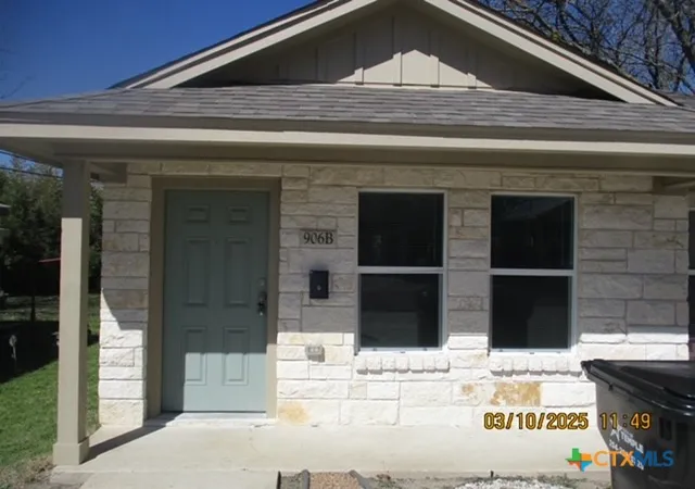 Photo 2 of Multi family home for sale at 906 S 18th St, Temple, TX 76501 | MLS# 593508 | Listing updated on 2026-08-31