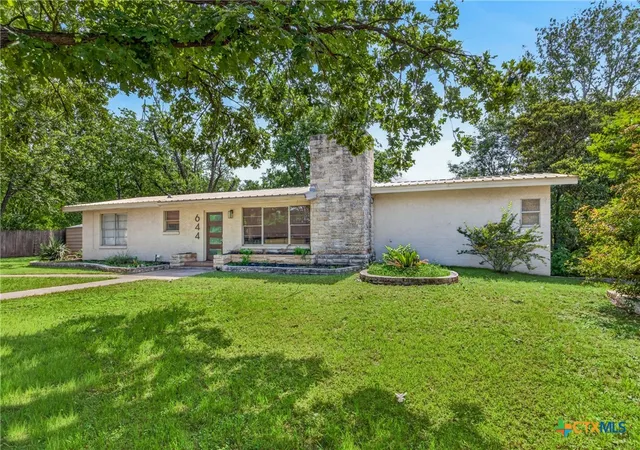 Photo 4 of Single family home for sale at 644 Cypress Rdg, Mc Queeney, TX 78123 | MLS# 594517 | Listing updated on 2026-10-02