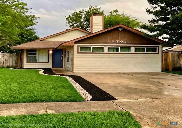 Photo 1 of Single family home for sale at 3704 Trotwood Trl, Killeen, TX 76543 | MLS# 595767 | Listing updated on 2026-08-27