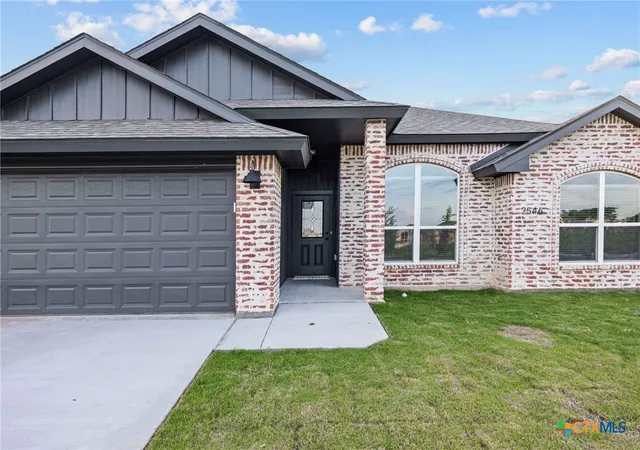Photo 2 of Single family home for sale at 2546 Cowgirl Trl, Belton, TX 76513 | MLS# 595848 | Listing updated on 2026-10-06