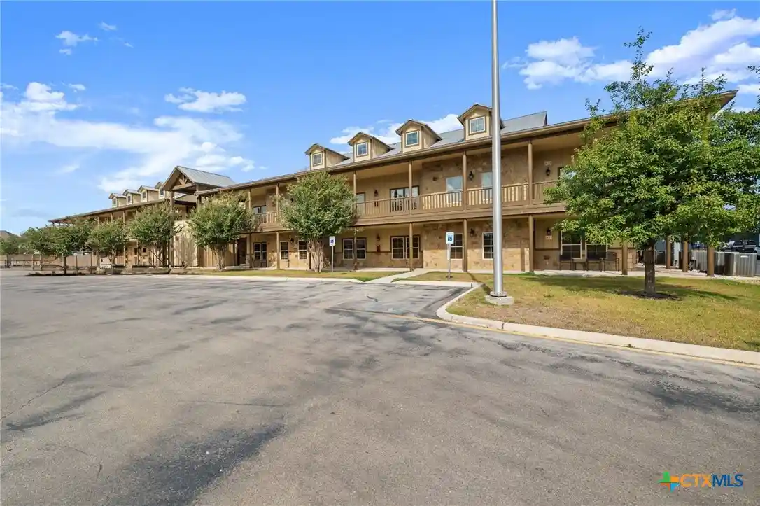 Listing Photo 2 - Condo for sale in 1554 Gruene Rd located at 1554 Gruene Rd, New Braunfels, TX 78130 - Unit #A10