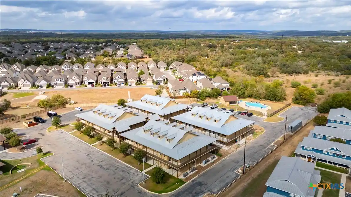 Listing Photo 32 - Condo for sale in 1554 Gruene Rd located at 1554 Gruene Rd, New Braunfels, TX 78130 - Unit #A10