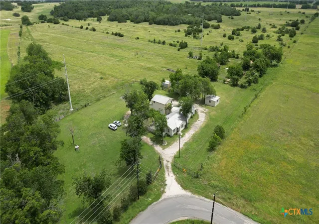 Photo 2 of Single family home for sale at 500 County Rd 315, Jarrell, TX 76537 | MLS# 595776 | Listing updated on 2026-09-10