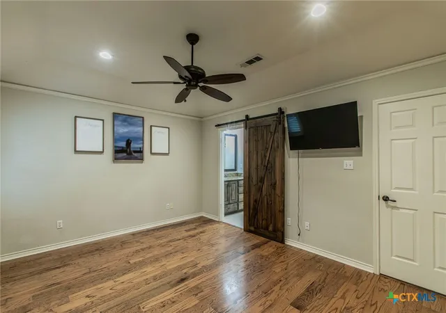 Photo 3 of Single family home for sale at 1601 Guess Dr, Salado, TX 76571 | MLS# 596800 | Listing updated on 2026-09-01