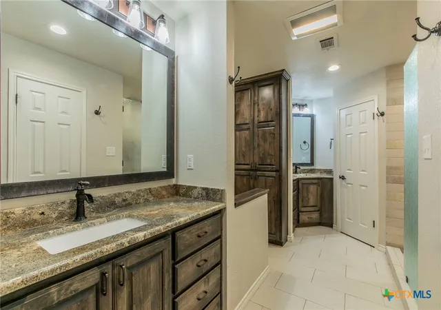 Photo 4 of Single family home for sale at 1601 Guess Dr, Salado, TX 76571 | MLS# 596800 | Listing updated on 2026-09-01