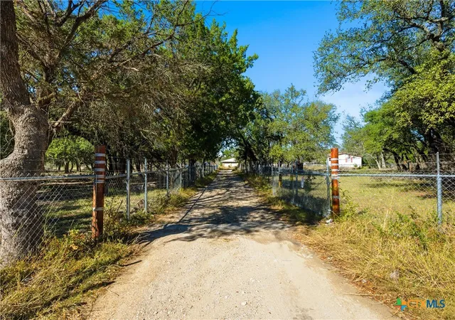 Photo 1 of Land for sale at 12218 W Adams Ave, Belton, TX 76513 | MLS# 597009 | Listing updated on 2026-09-14