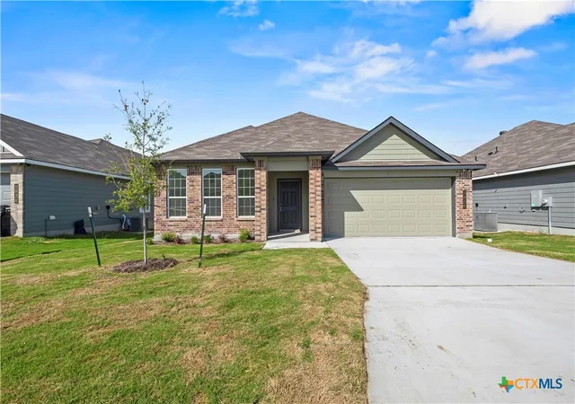 Photo 2 of Single family home for sale at 1916 Meridian Loop, Temple, TX 76504 | MLS# 597492 | Listing updated on 2026-09-09