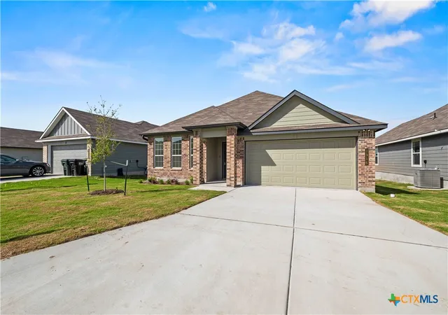 Photo 3 of Single family home for sale at 1916 Meridian Loop, Temple, TX 76504 | MLS# 597492 | Listing updated on 2026-09-09