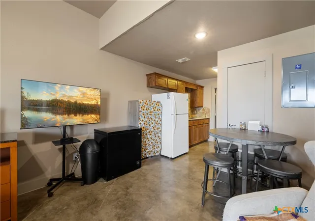 Photo 4 of Townhouse for sale at 1239 Honor Ln, Temple, TX 76501 | MLS# 597444 | Listing updated on 2026-08-25