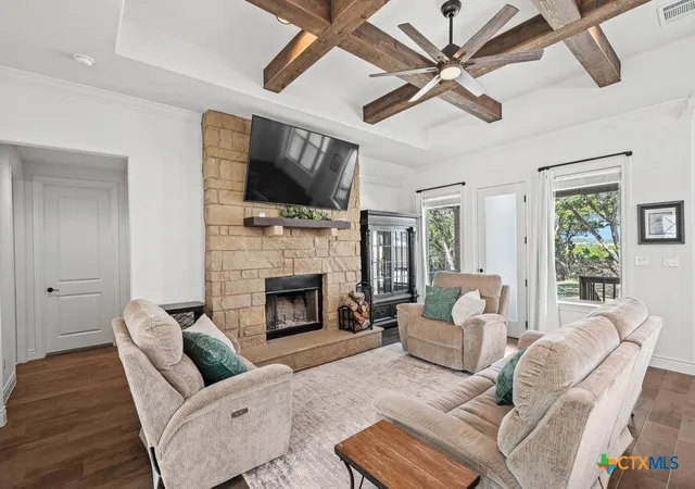 Photo 4 of Single family home for sale at 267 Eagle Rock Rd, Spring Branch, TX 78070 | MLS# 598023 | Listing updated on 2026-09-15