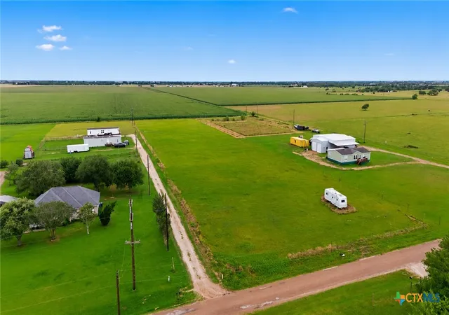 Photo 1 of Land for sale at 612 Wischkaemper Rd, Victoria, TX 77905 | MLS# 598713 | Listing updated on 2026-08-17