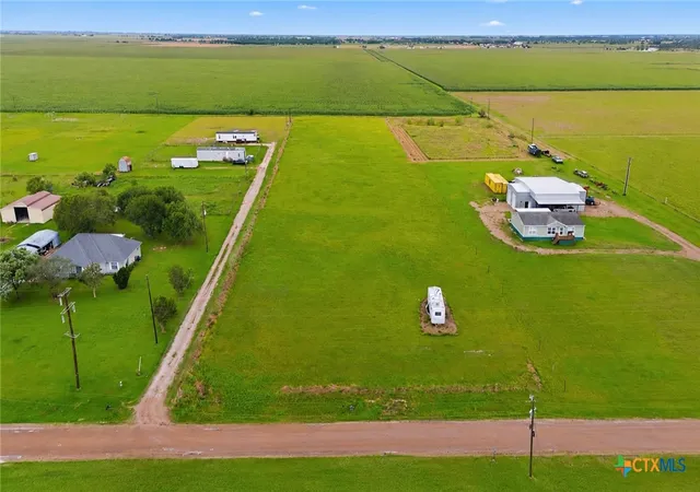 Photo 3 of Land for sale at 612 Wischkaemper Rd, Victoria, TX 77905 | MLS# 598713 | Listing updated on 2026-08-17