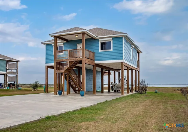 Photo 1 of Single family home for sale at 1383 Bay Point Dr, Port Lavaca, TX 77979 | MLS# 599355 | Listing updated on 2026-08-03