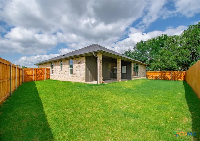 Photo 2 of Single family home for sale at 1301 Rylee Ln, Salado, TX 76571 | MLS# 599605 | Listing updated on 2026-09-14